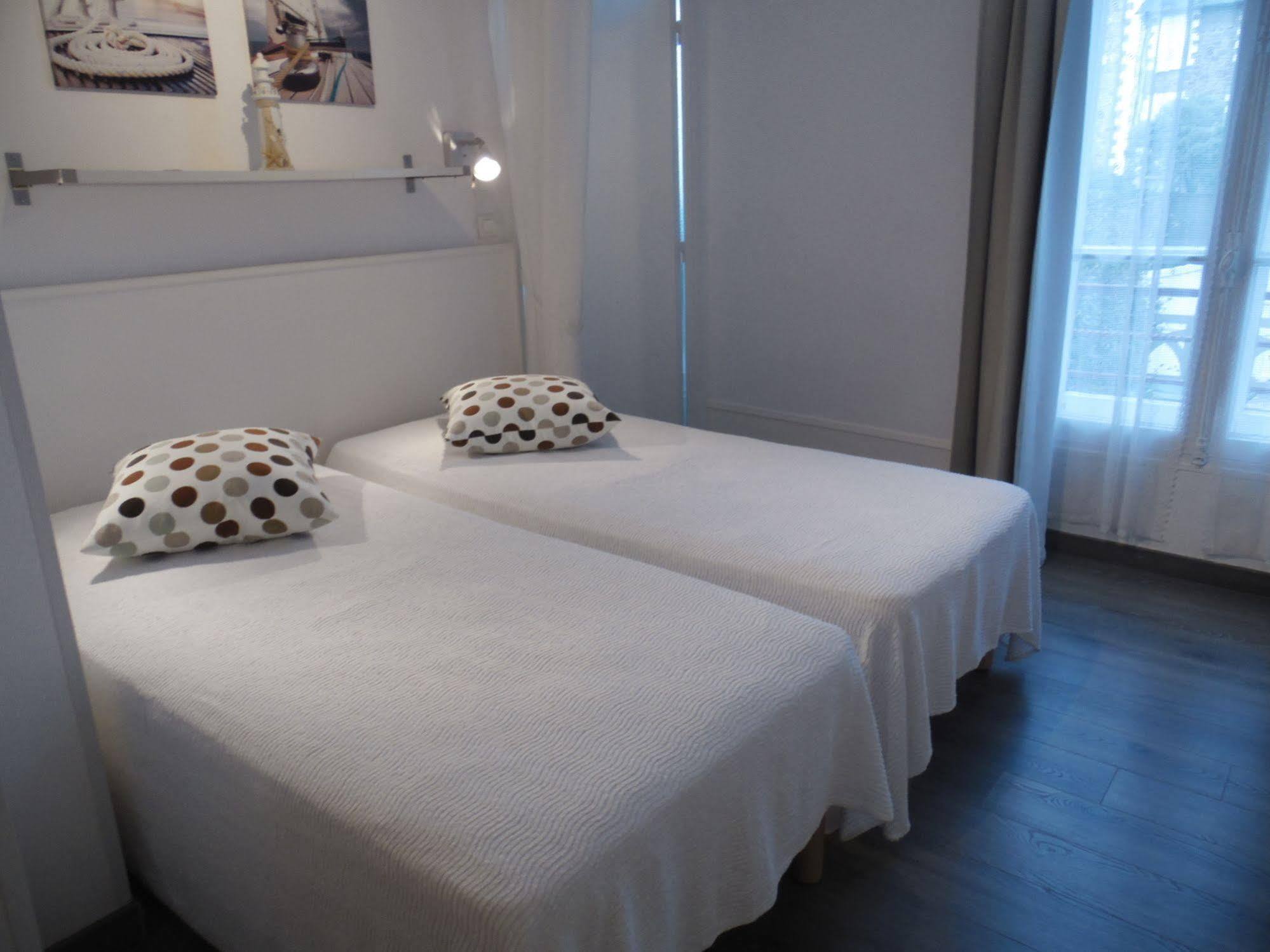 Residence La Hoguette Сен Мало Екстериор снимка